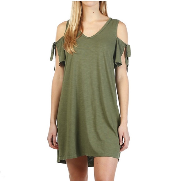 Sanctuary Dresses & Skirts - Sanctuary Women’s Lakeside Army Green TShirt Dress Large